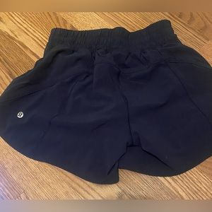 Track that shorts 5 inch